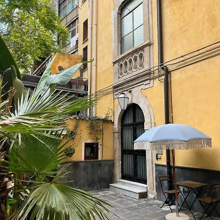 Palazzo Kolombo * Catánia